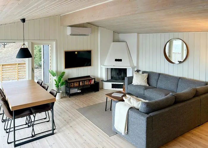 By Tyrifjorden With Water Views Casa de Férias